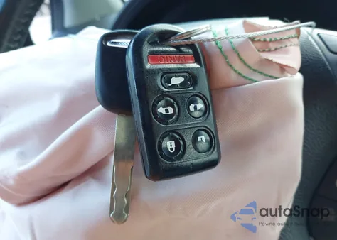 2007 Honda Odyssey Touring z USA, uszkodzony, nr VIN 5FNRL38857B100052